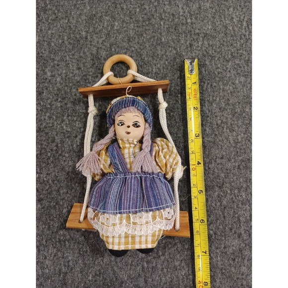 Vintage Porcelain Dolls Marionette Boy & Girl On A Wooden Swing Clown Doll - Picture 3 of 14